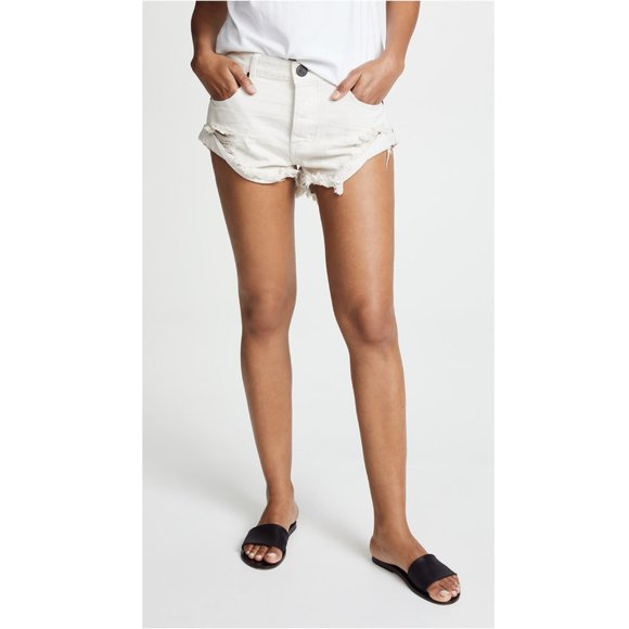 One Teaspoon Worn White Bandit Shorts - Picture 2 of 6